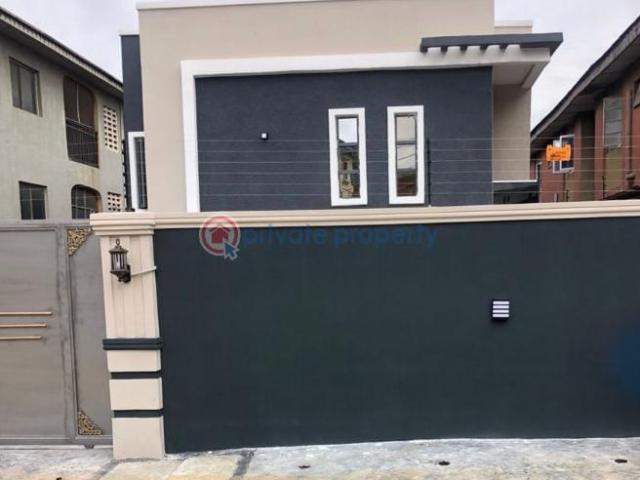 For sale: 2 bedroom Duplex Olowoira, Omole Phase 2 Extension Omole Phase 2 Ojodu Lagos PID: 8PCBDM | Private Property Nigeria
