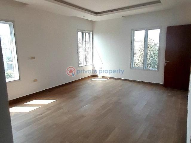 For sale: 2 bedroom Maisonette Ikoyi Lagos PID: 7PCDYP | Private Property Nigeria
