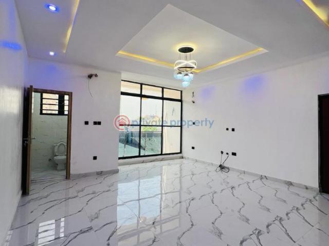 For sale: 2 bedroom Shared Apartment Lekki Lagos PID: 7PCFYZ | Private Property Nigeria