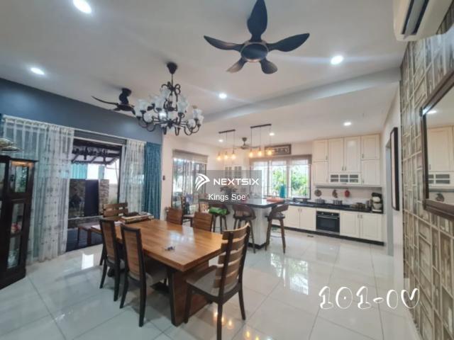 For Sale: 2 Bedrooms Only For RM 800,000! Less than 5mins to LRT!