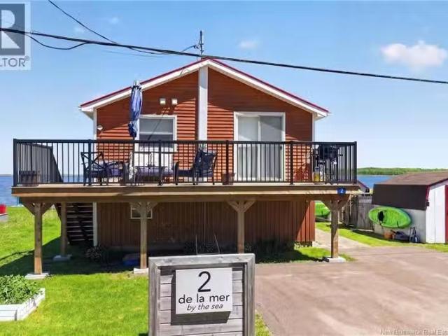 For sale: 2 De La Mer Boulevard, Cocagne, New Brunswick E4R2L9.