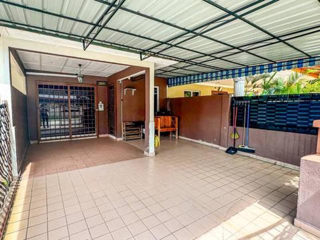 For sale 2 Storey Terrace Puchong Utama PU 10