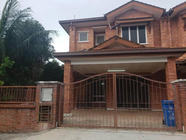For Sale 2Storey Endlot with Extra Land Alam Budiman Shah Alam