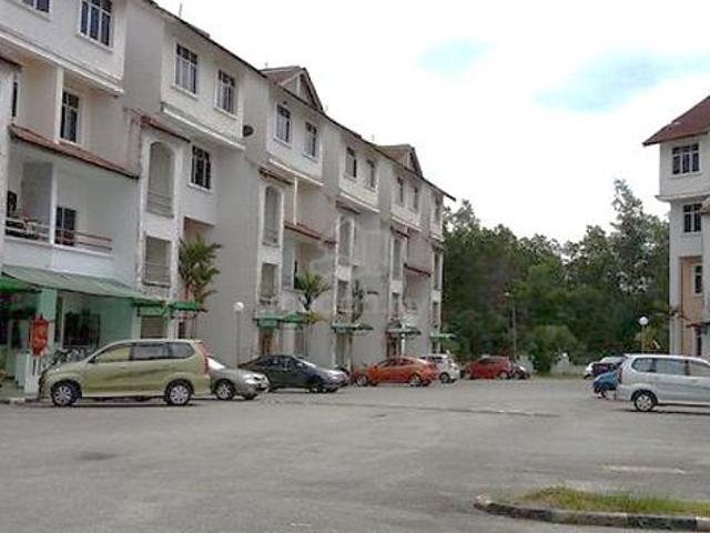 For Sale 3 Bed TownHouse at Summerpark Masai Johor