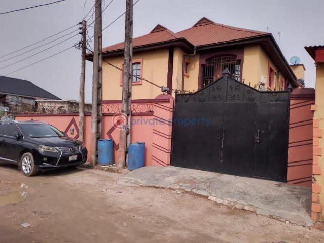 For sale: 3 bedroom Block Of Flats Agboyi Road Alapere Kosofe/Ikosi Lagos PID: 7PBMQS | Private Property Nigeria