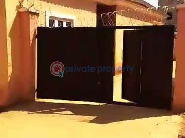 For sale: 3 bedroom Block Of Flats Apo Abuja Phase 2 PID: 3PCFGG | Private Property Nigeria