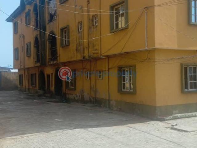 For sale: 3 bedroom Block Of Flats Gowon Estate Egbeda Egbe/Idimu Lagos PID: 6PBMQV | Private Property Nigeria