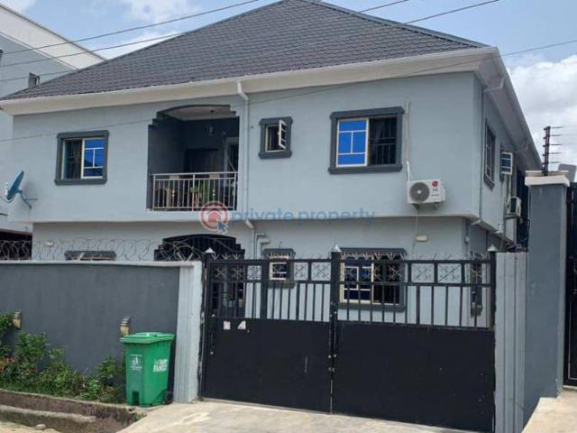 For sale: 3 bedroom Block Of Flats Ifako Gbagada Lagos PID: 9PBPXN | Private Property Nigeria