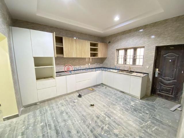 For sale: 3 bedroom Block Of Flats Jahi Abuja Phase 2 PID: 1PBZLH | Private Property Nigeria