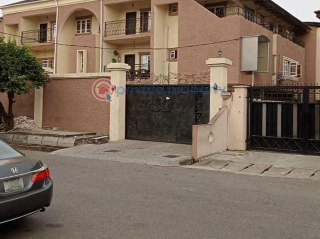 For sale: 3 bedroom Block Of Flats Ramat Ogudu GRA Ojota Lagos PID: 2PCHXK | Private Property Nigeria
