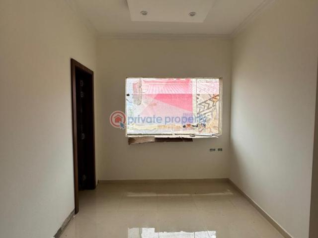 For sale: 3 bedroom Block Of Flats Victoria Island Lagos PID: 4PBYCR | Private Property Nigeria