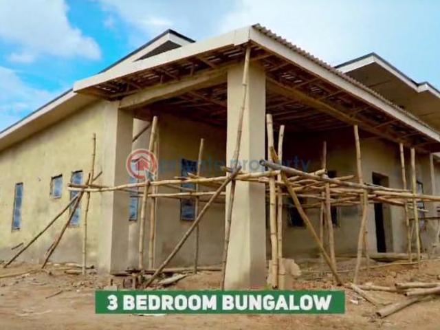 For sale: 3 bedroom Bungalow Off Lagos Ibadan Oyo PID: 8PCCQL | Private Property Nigeria