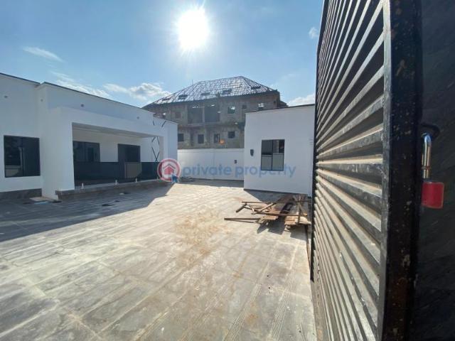 For sale: 3 bedroom Bungalow Umudagu Mbieri Off Spibat Area, Owerri, Imo State Owerri Imo PID: 7PCSUU | Private Property Nigeria