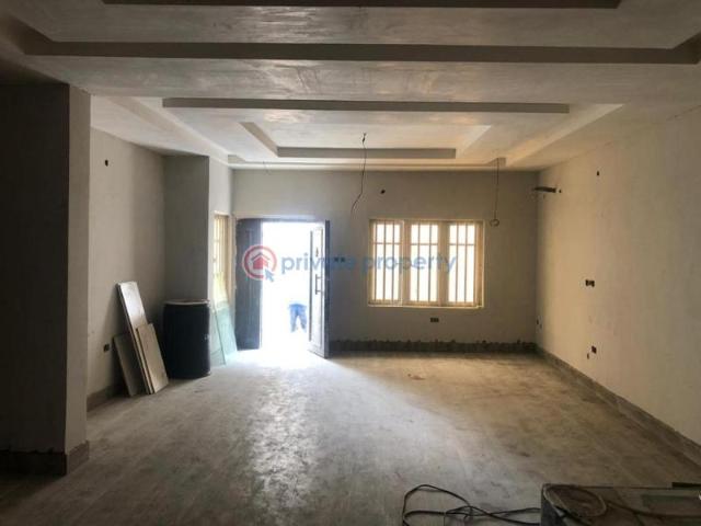 For sale: 3 bedroom Flat & Apartment Medina Estate, Ifako Gbagada Lagos PID: 1PAMDN | Private Property Nigeria