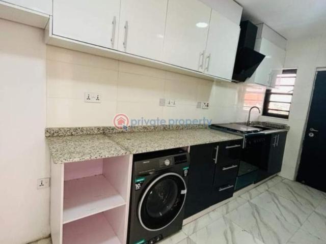 For sale: 3 bedroom Flat & Apartment Yaba Lagos PID: 3PBRRG | Private Property Nigeria