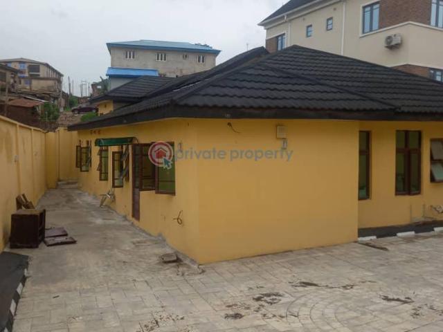 For sale: 3 bedroom House Off Ajayi Road Ogba Ikeja Lagos PID: 4PBNXW | Private Property Nigeria