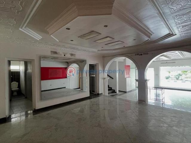 For rent: 5 bedroom Semi detached Duplex Lekki Phase 1 Lagos PID: 0PCWWZ | Private Property Nigeria