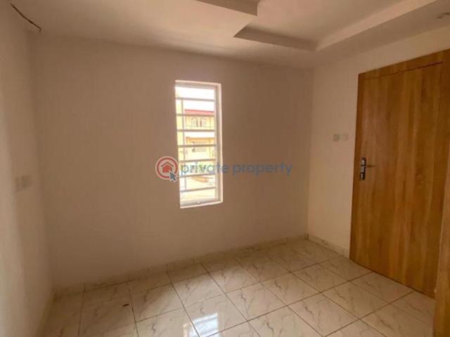 For sale: 3 bedroom Semi detached Duplex Olowora Ojodu Lagos PID: 2PCLVQ | Private Property Nigeria