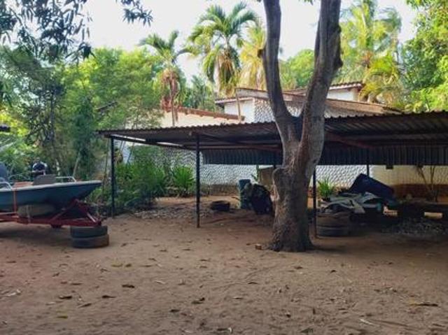For sale 3 bedrooms bungalow mtwapa