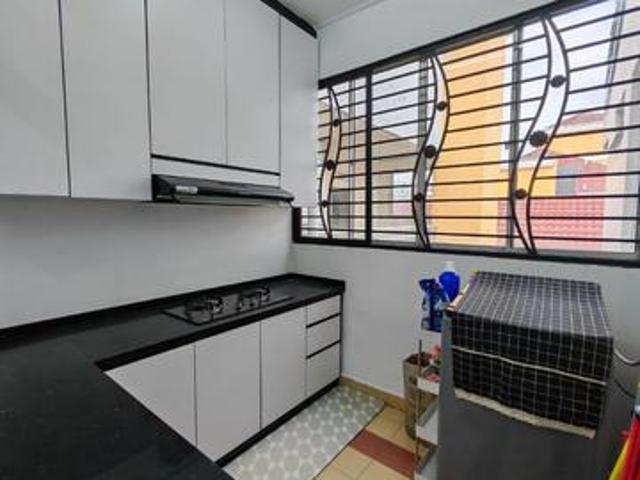For Sale Tampoi Kipark Villa Revonation unit