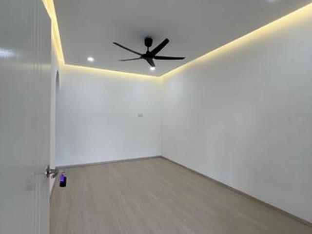 4 bedroom freehold single storey pasir pinji ipoh Newly Renovated