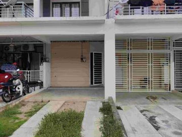 FOR SALE TownHouse 24 x 76Villa Kesuma Tasik Kesuma Semenyih
