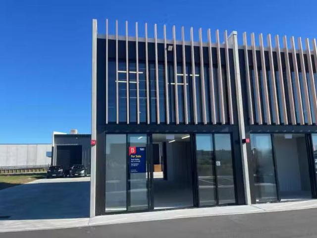 For sale Unit 14, 32 Turiwhatu Drive, Papamoa