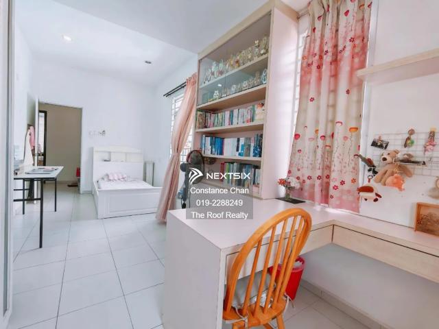 For Sale Village Grove condominium with Fully Furnished at Taman BDC* Block A 3 Bedrooms 2 Bathrooms 1797 sqft 1 carpark PriceRM 590,000 ️Security Guard Swimming Pool ️Gym