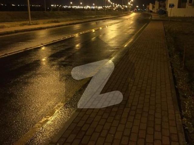 For sale vip corner villa with extra land bahria town precinct 2