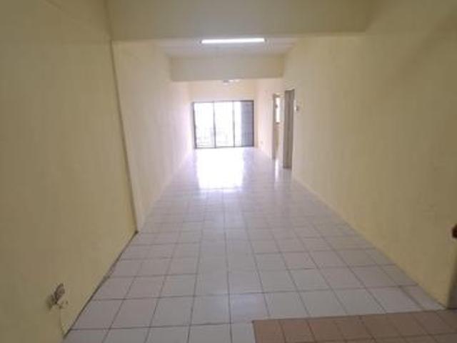 For sale Vista bayu apartment basic unit below market value klang