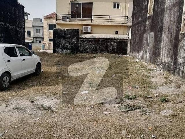 For Sale Ali Block Plot 5 Marla Beautiful Location Bahria Town Phase 8 Rawalpindi
