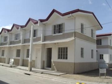 FOR SALE: Apartment / Condo / Townhouse Cavite >Bacoor