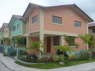 FOR SALE: Apartment / Condo / Townhouse Cavite >Imus