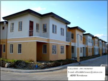 FOR SALE: Apartment / Condo / Townhouse Cavite >Imus