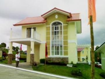 FOR SALE: Apartment / Condo / Townhouse Cavite >Silang