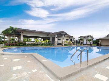 FOR SALE: Apartment / Condo / Townhouse Laguna >Cabuyao