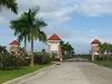 FOR SALE: Apartment / Condo / Townhouse Laguna >Calamba