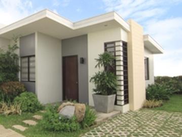 FOR SALE: Apartment / Condo / Townhouse Laguna >Calamba