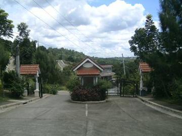 FOR SALE: Apartment / Condo / Townhouse Rizal >Antipolo