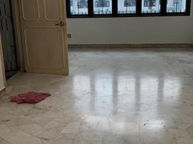 FOR SALE Apartment Unit