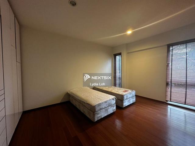 For Sale | Banyan Valley Superlink Villa | 3 Storey | Inter Corner