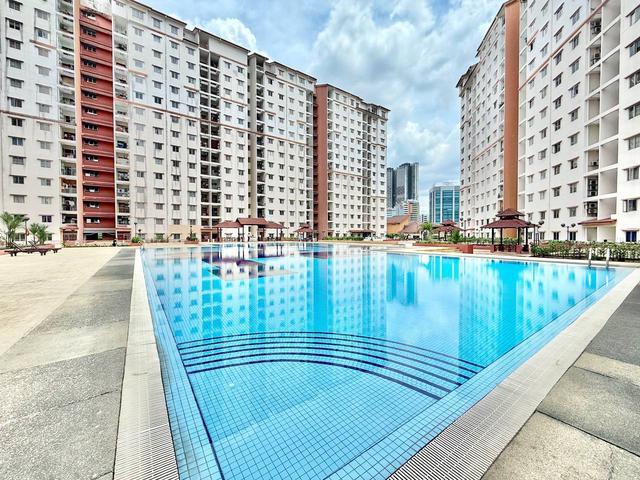 For Sale Bayu Puteri Apartment Tropicana Selatan