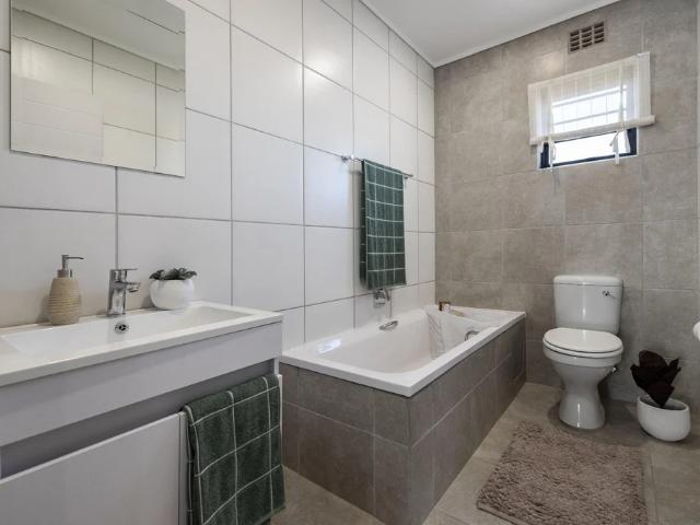 For Sale: Beautiful 3 Bedroom Home?