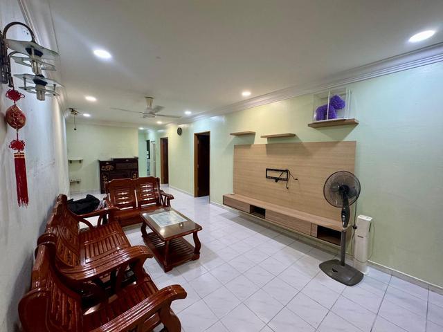 FOR SALE Beautifully Renovated Single Storey Terrace in Kulai