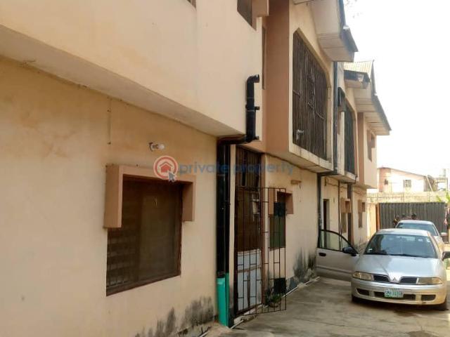 For sale: Block Of Flats Ajuwon Yakoyo/Alagbole Ojodu Lagos PID: 4PBMQS | Private Property Nigeria