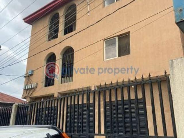 For sale: Block Of Flats Iyanapaja Road Agege Lagos PID: 7PCPAB | Private Property Nigeria