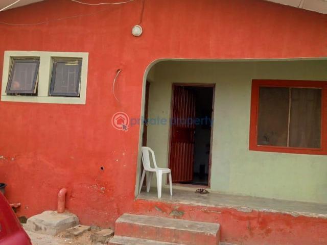 For sale: Block Of Flats Off Ks Bus Stop Abaranje Ikotun/Igando Lagos PID: 3PBLAE | Private Property Nigeria