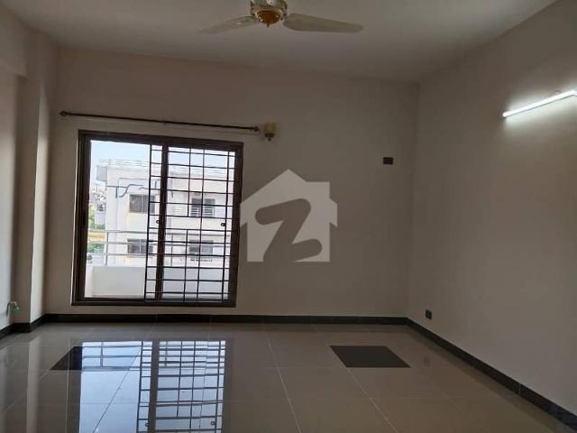 For sale brand new 03 bedroom askari tower 5 dha phase 5 islamabad