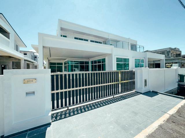 FOR SALE Brand NEW Double Storey Semi Detached House Bayshore Villa