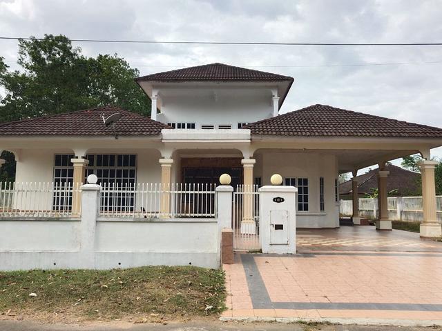 FOR SALE Bungalow 1 The Half Storey Permaipura GCCBedong
